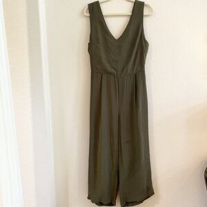 Fourteen & 9th Jumpsuit Olive Green Open Tie Zip Back Wide Leg‎ Large Boho